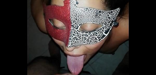  Cumshot in face mask